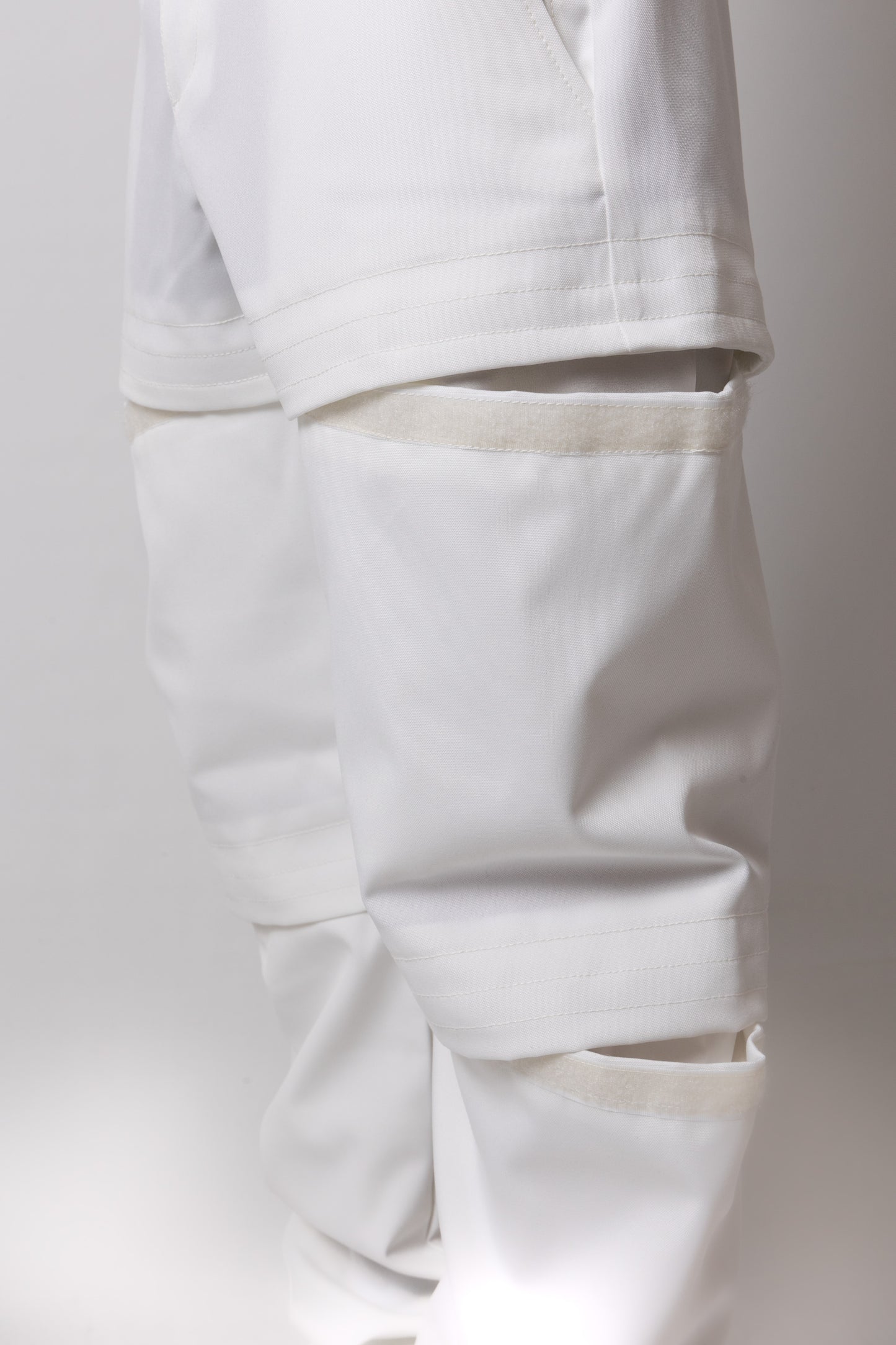 MULTI POCKET NYLON PANTS